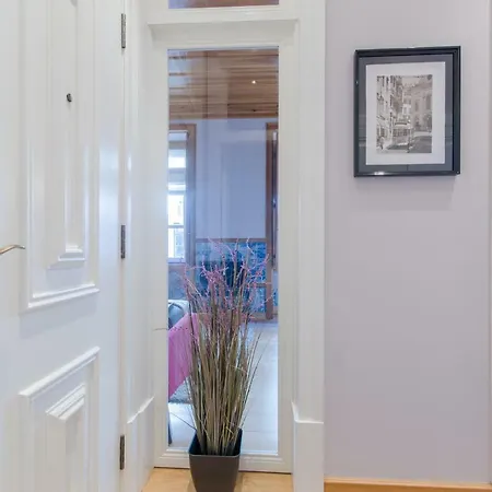 Baixa Downtown Fabulous And Sophisticate With Elevator 18th Century Building *