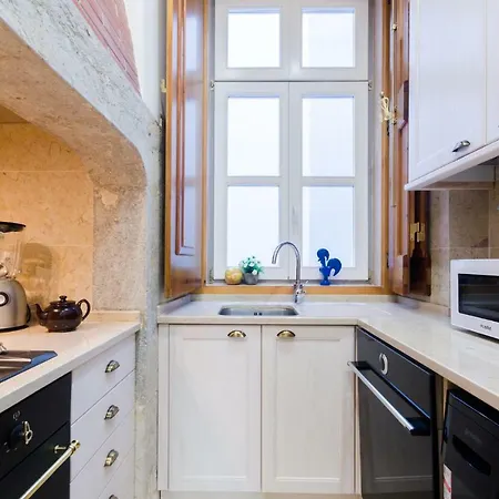 Baixa Downtown Fabulous And Sophisticate With Elevator 18th Century Building Apartman Lisboa