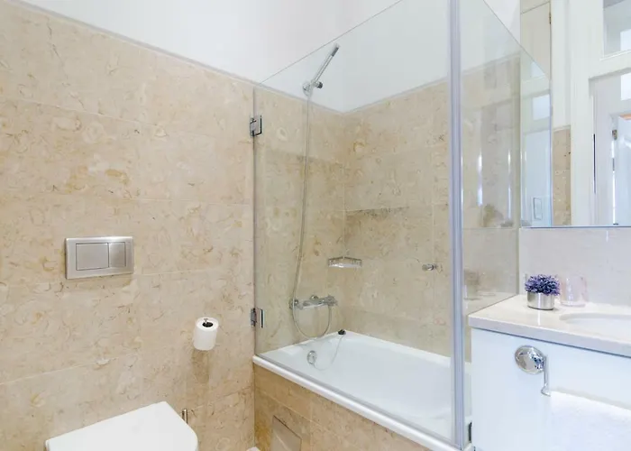 Baixa Downtown Fabulous And Sophisticate With Elevator 18th Century Building *