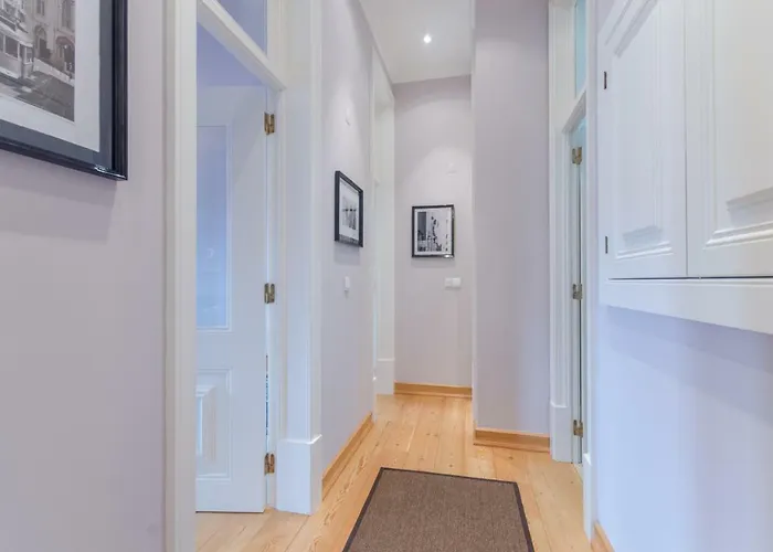 Baixa Downtown Fabulous And Sophisticate With Elevator 18th Century Building *