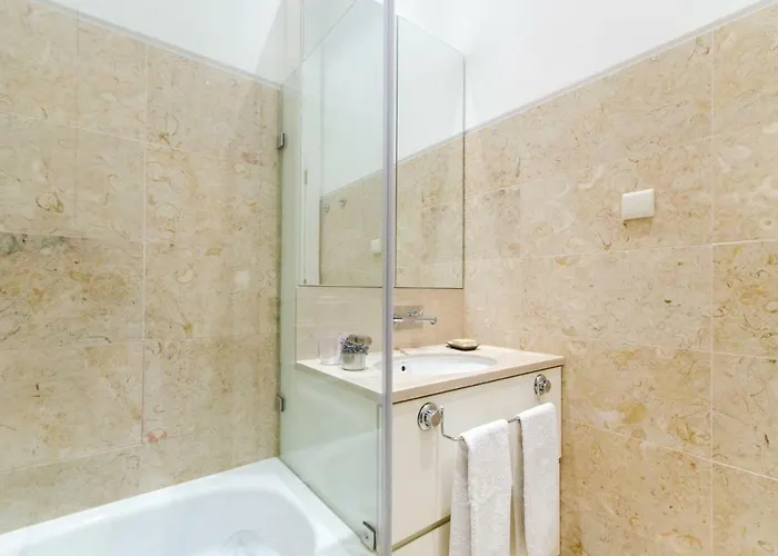 Apartment Baixa Downtown Fabulous And Sophisticate With Elevator 18th Century Building *