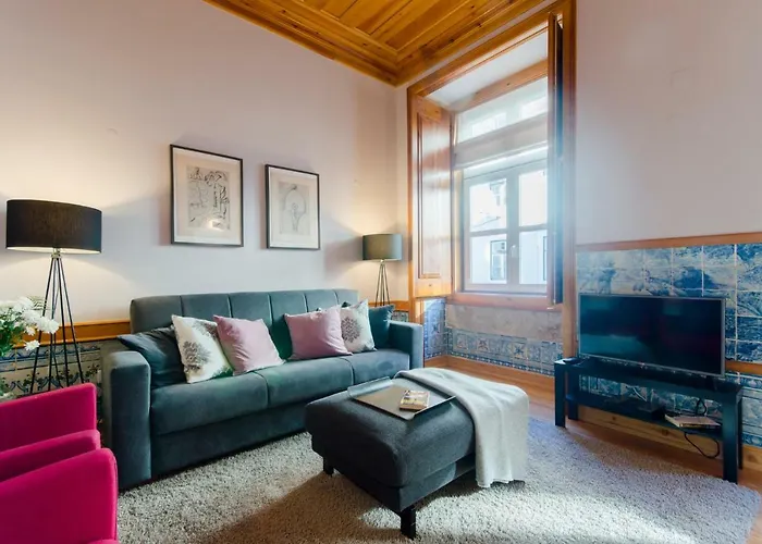 Baixa Downtown Fabulous And Sophisticate With Elevator 18th Century Building *