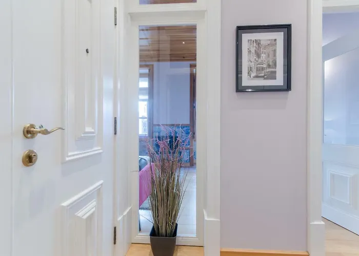 Baixa Downtown Fabulous And Sophisticate With Elevator 18th Century Building *